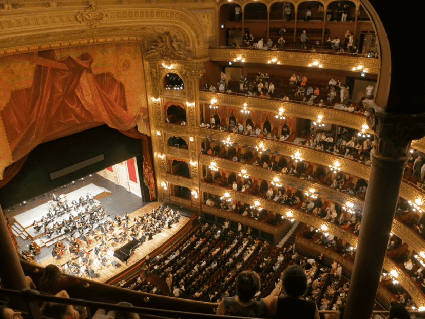 performing arts theatre